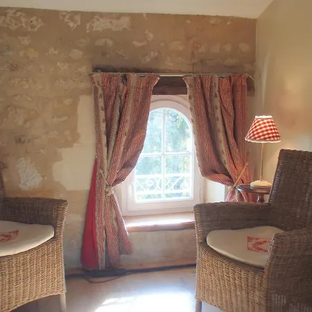 D'hotes Le Tilleul Bed & Breakfast 3*