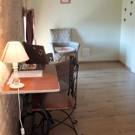 D'hotes Le Tilleul Bed & Breakfast 3*