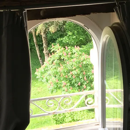 Chambres D'hotes Le Tilleul فندق مبيت وإفطار Saint-Hilaire-des-Loges