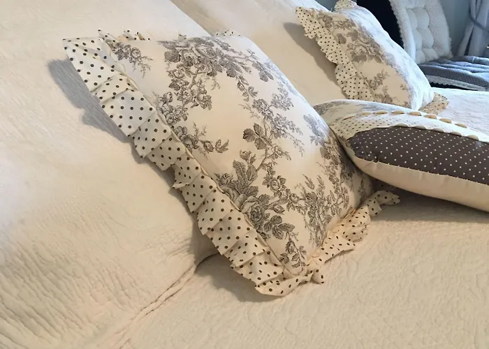 D'hôtes Le Tilleul Alojamento de Acomodação e Pequeno-almoço Saint-Hilaire-des-Loges