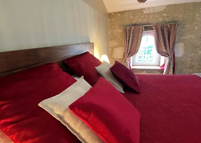 D'hôtes Le Tilleul Alojamento de Acomodação e Pequeno-almoço Saint-Hilaire-des-Loges